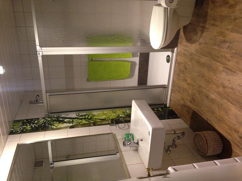 Historical Apartment Gummersbach Room photo